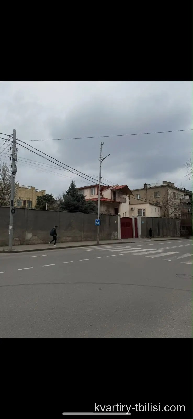 8-комнатный дом на Сабуртало — 3 500 USD/мес | Tbilisi Homes