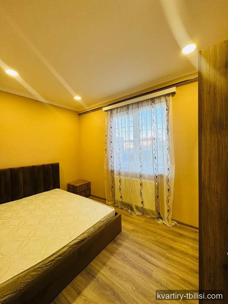 ქირავდება 5 ოთახიანი სახლი თბილისში, 136 მ² — 2 200 USD/თვეში | Tbilisi Homes