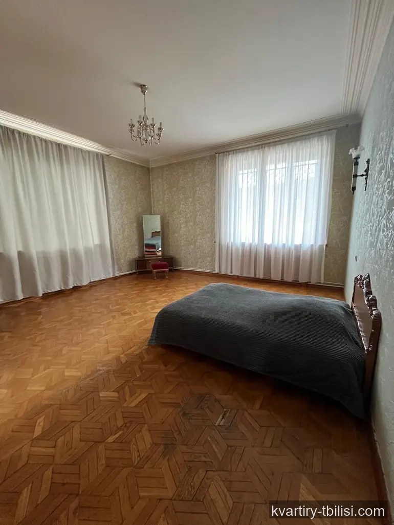 8-комнатный дом в Тбилиси — 2 000 USD/мес | Tbilisi Homes