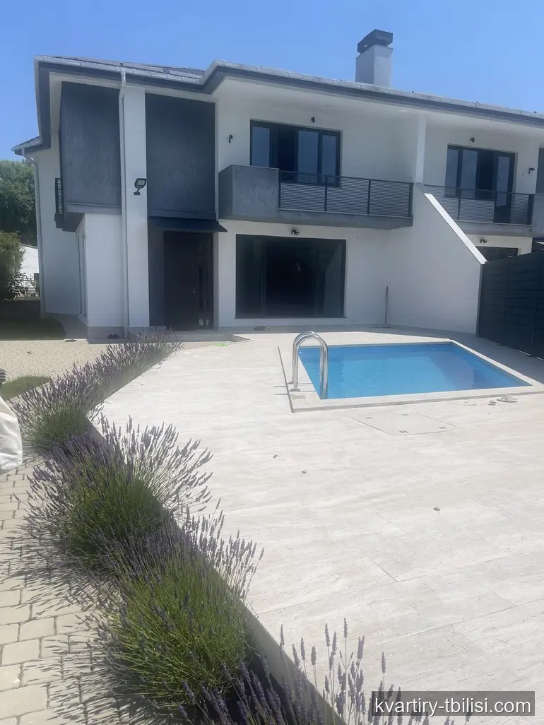 5-bedroom House for rent in Tsavkisi, Tbilisi, 250 sqm — 3 700 USD/month | Tbilisi Homes