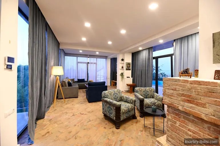 8-bedroom House for rent in Tsavkisi, Tbilisi, 225 sqm — 5 000 USD/month | Tbilisi Homes