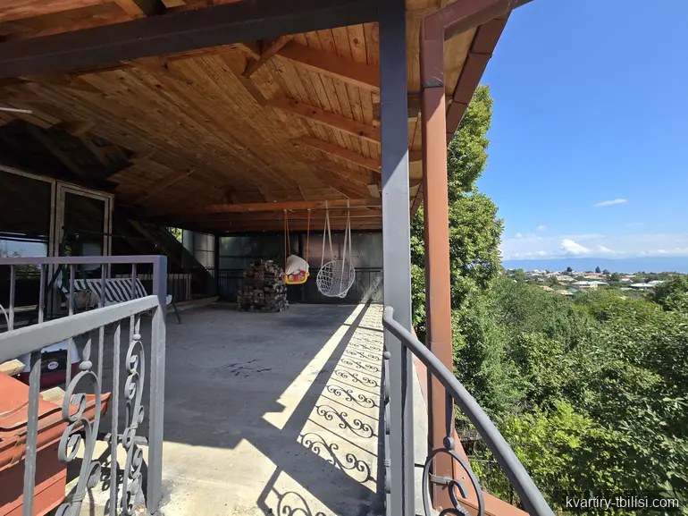 11-комнатный дом в Цкнети — 3 000 USD/мес | Tbilisi Homes