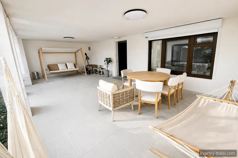 5-комнатный дом в Цкнети — 3 000 USD/мес | Tbilisi Homes
