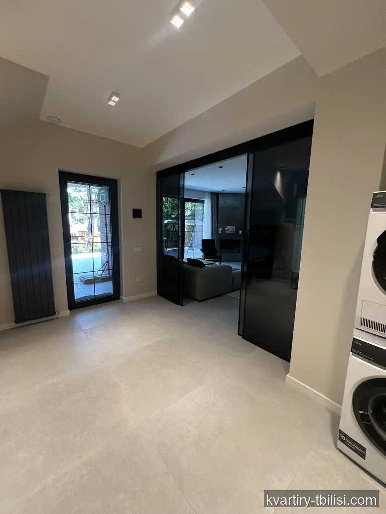 7-комнатный дом в Цкнети — 4 000 USD/мес | Tbilisi Homes