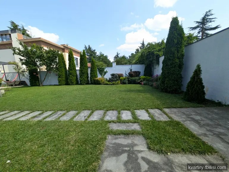 7-комнатный дом в Цкнети — 2 900 USD/мес | Tbilisi Homes