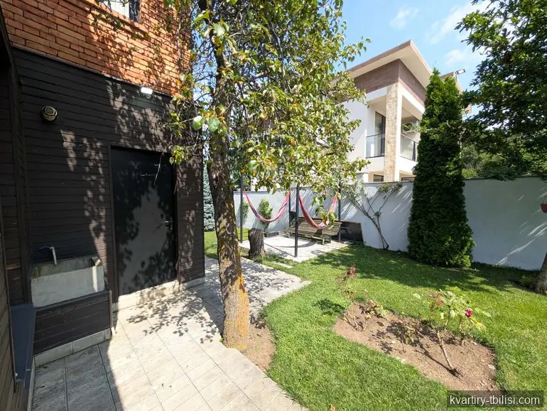 7-комнатный дом в Цкнети — 2 900 USD/мес | Tbilisi Homes