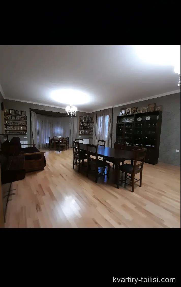 ქირავდება 7 ოთახიანი სახლი წყნეთში, 200 მ² — 2 000 USD/თვეში | Tbilisi Homes