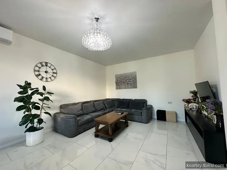 8-bedroom House for rent in Tskneti, Tbilisi, 363 sqm — 6 000 USD/month | Tbilisi Homes