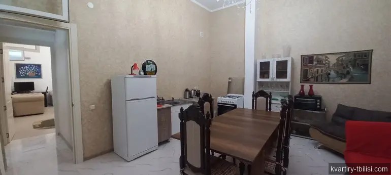 ქირავდება 2 ოთახიანი სახლი ვაკეში, 70 მ² — 700 USD/თვეში | Tbilisi Homes