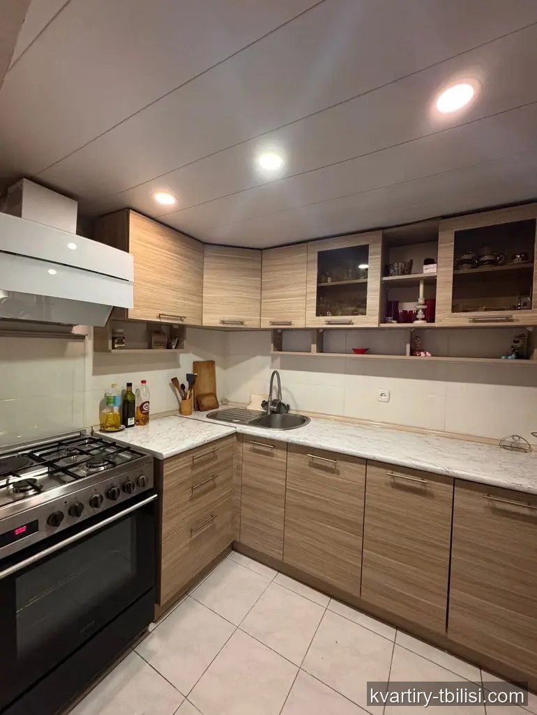 3-комнатный дом в Ваке — 1 280 USD/мес | Tbilisi Homes