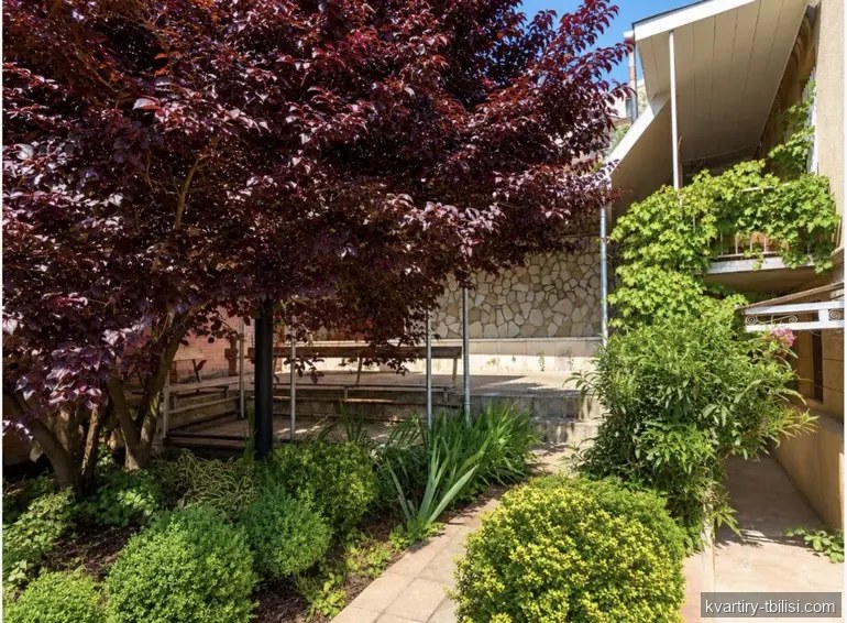 7-комнатный дом в Ваке — 7 000 USD/мес | Tbilisi Homes
