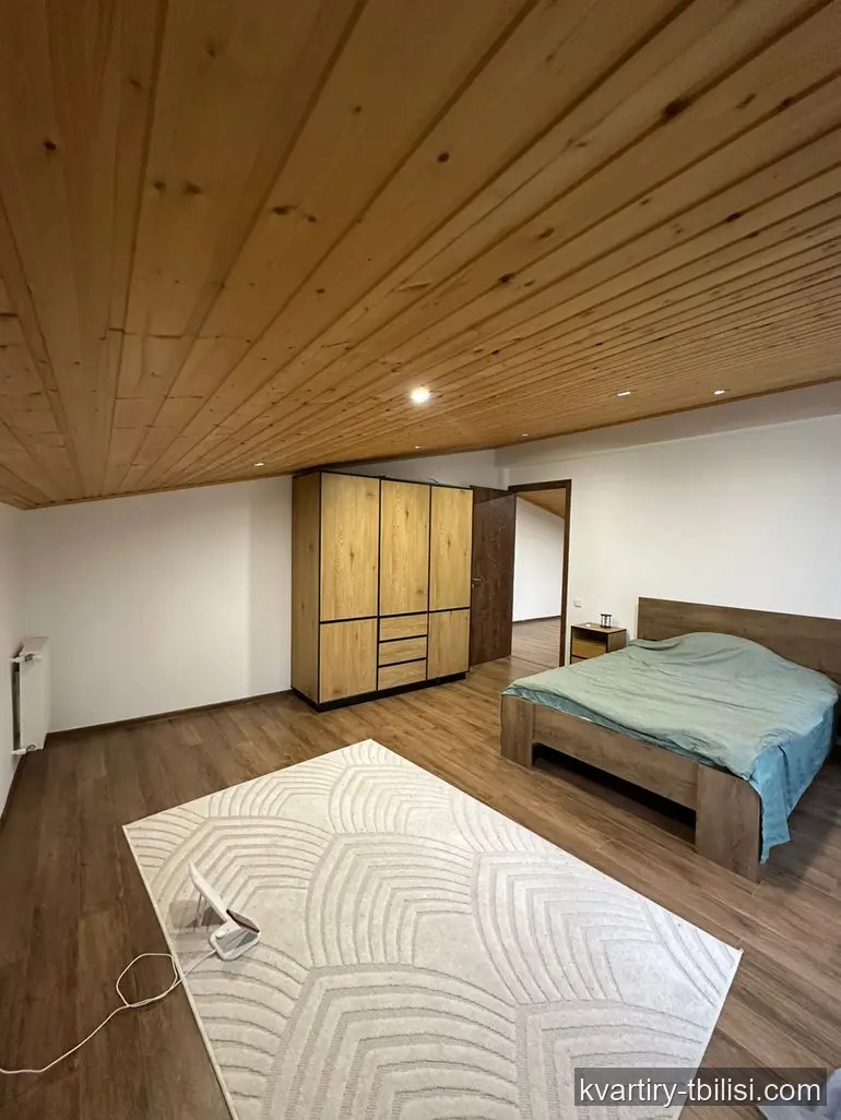 8-комнатный дом в Ваке — 2 200 USD/мес | Tbilisi Homes