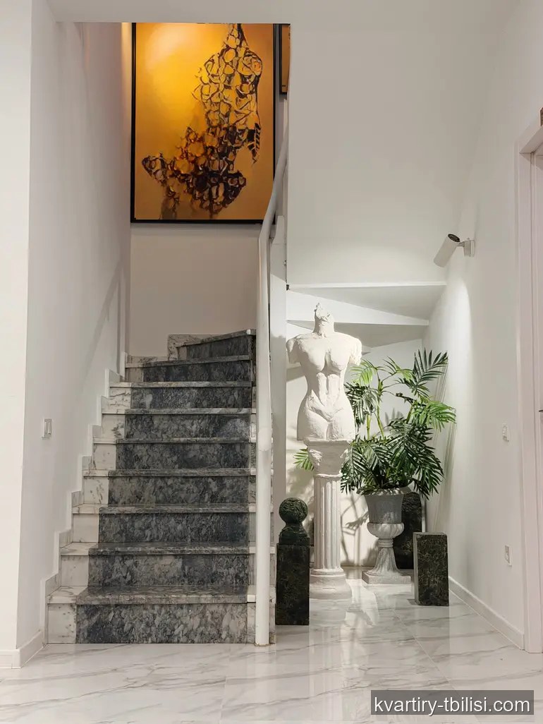 9-bedroom House for rent in Varketili, Tbilisi, 350 sqm — 3 200 USD/month | Tbilisi Homes