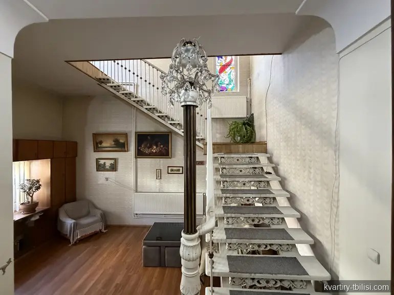 7-комнатный дом в Вашлиджвари — 2 500 USD/мес | Tbilisi Homes