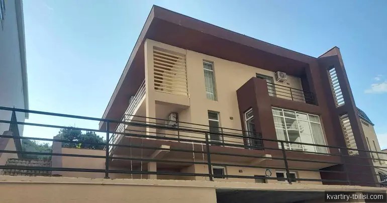 8-комнатный дом в Вашлиджвари — 2 500 USD/мес | Tbilisi Homes