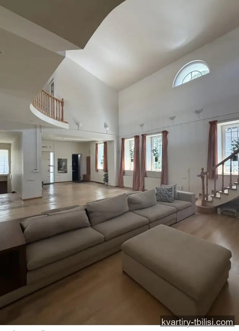 5-bedroom House for rent in Vera, Tbilisi, 374 sqm — 4 500 USD/month | Tbilisi Homes