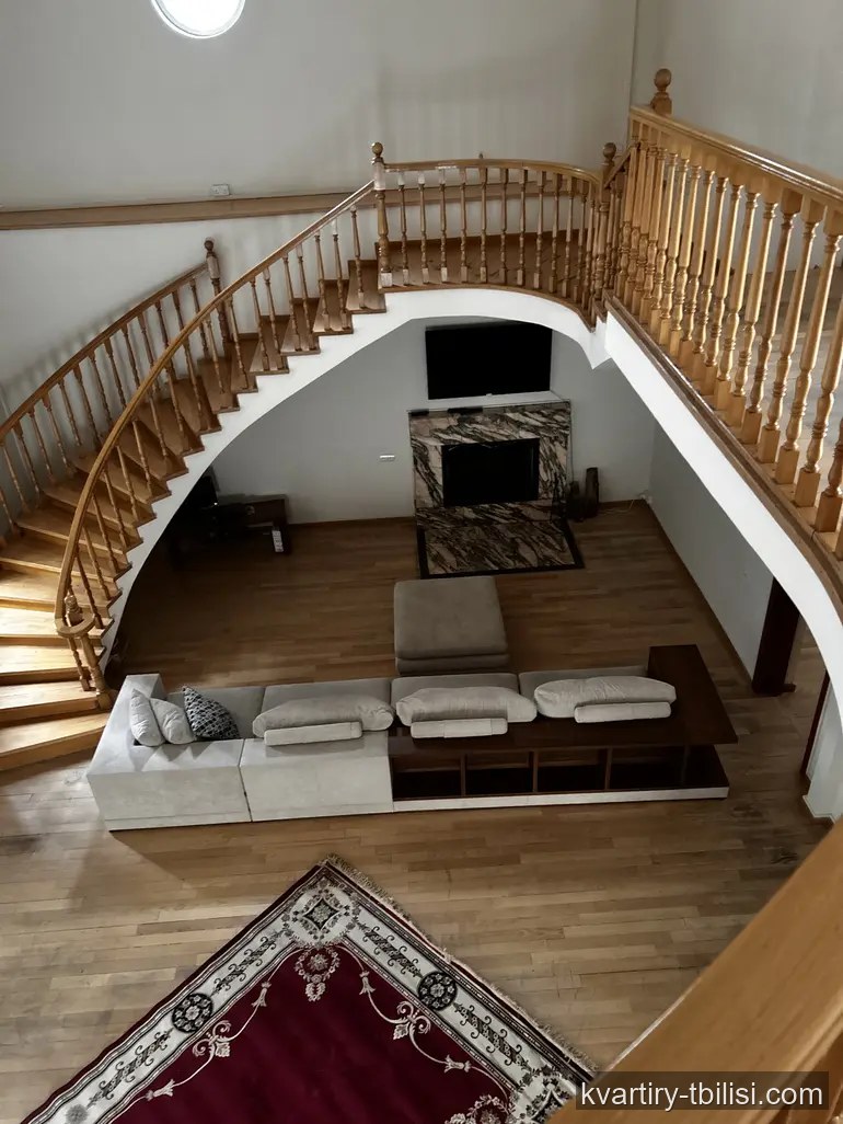 7-bedroom House for rent in Vera, Tbilisi, 380 sqm — 4 500 USD/month | Tbilisi Homes