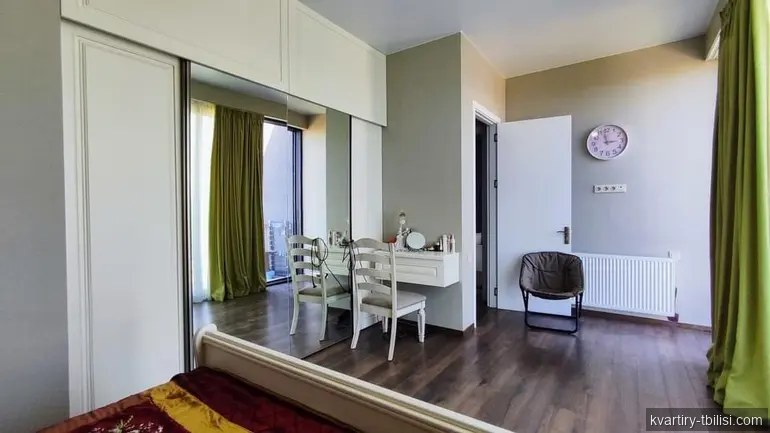 იყიდება 5 ოთახიანი სახლი თბილისში, 600 მ² — 550 000 USD | Tbilisi Homes