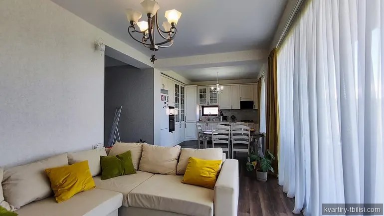 იყიდება 5 ოთახიანი სახლი თბილისში, 600 მ² — 550 000 USD | Tbilisi Homes