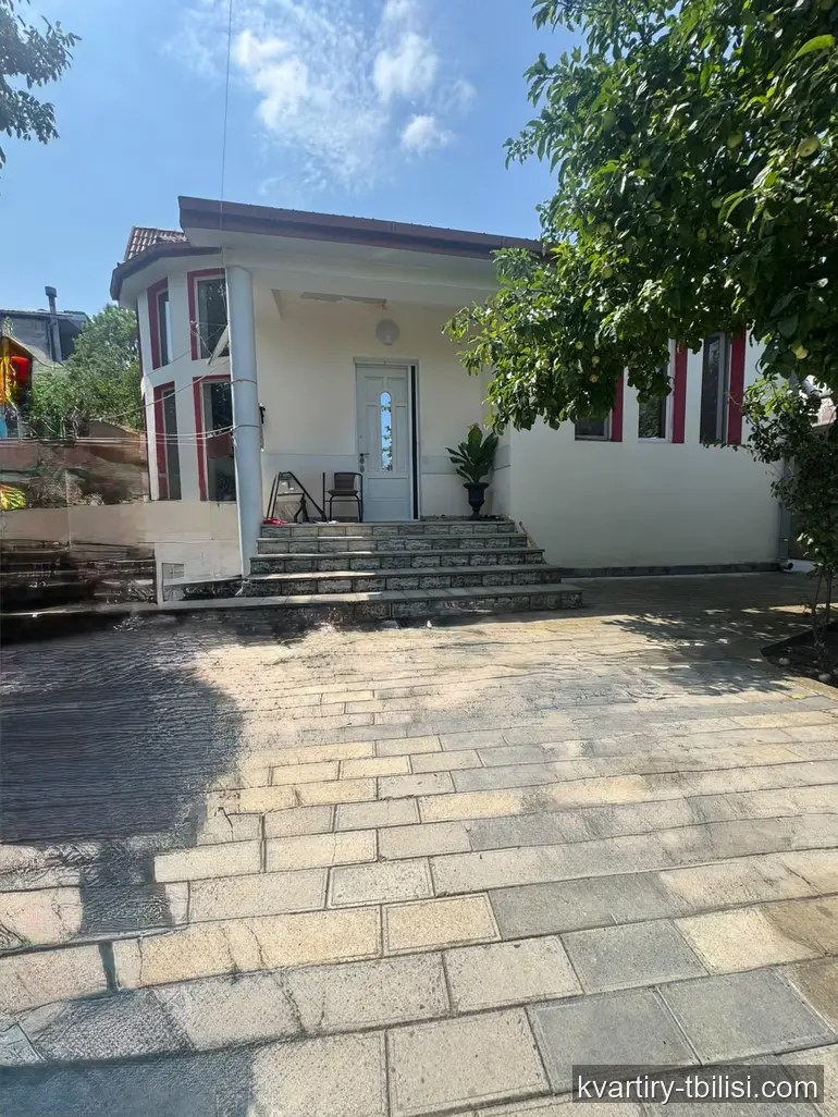 იყიდება 5 ოთახიანი სახლი თბილისში, 235 მ² — 420 000 USD | Tbilisi Homes