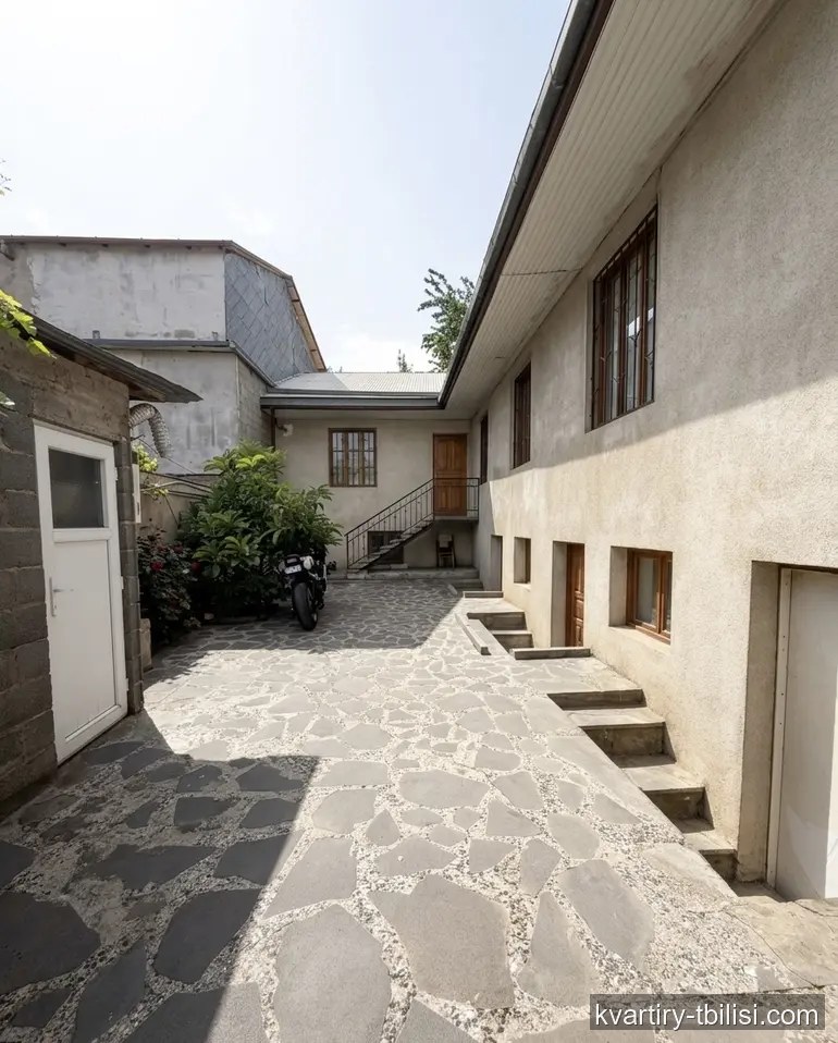 11-bedroom House for sale in Avlabari, Tbilisi, 233 sqm — 405 000 USD | Tbilisi Homes