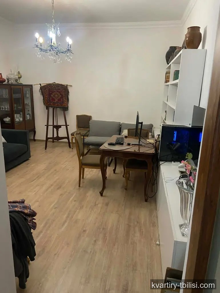 იყიდება 3 ოთახიანი სახლი ავლაბარში, 90 მ² — 87 000 USD | Tbilisi Homes