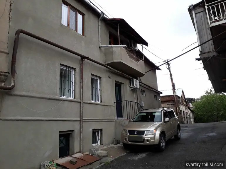 11-bedroom House for sale in Chugureti, Tbilisi, 380 sqm — 304 000 USD | Tbilisi Homes