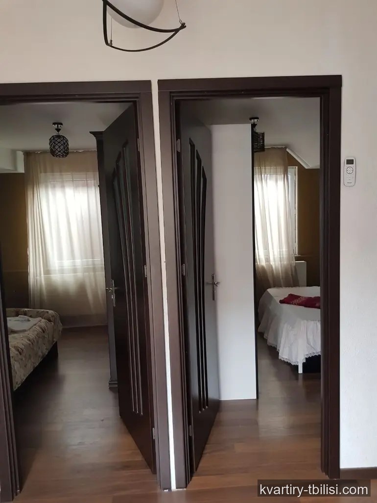 3-bedroom House for sale in Chugureti, Tbilisi, 501 sqm — 500 USD | Tbilisi Homes