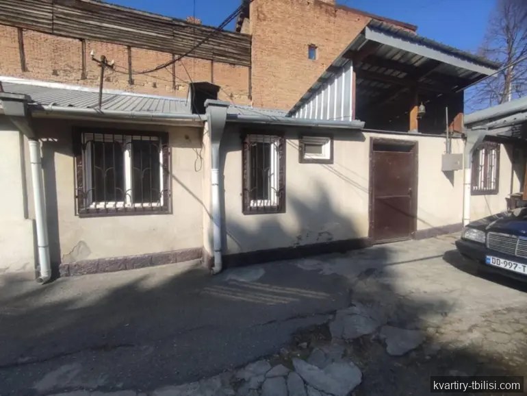 7-комнатный дом в Чугурети — 80 000 USD | Tbilisi Homes