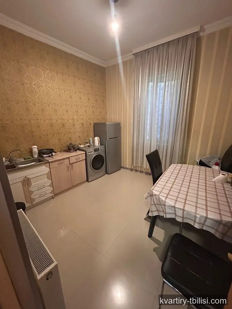 8-комнатный дом в Чугурети — 270 000 USD | Tbilisi Homes