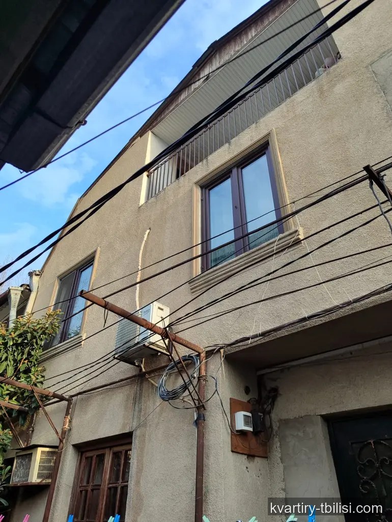 9-bedroom House for sale in Chugureti, Tbilisi, 220 sqm — 250 000 USD | Tbilisi Homes