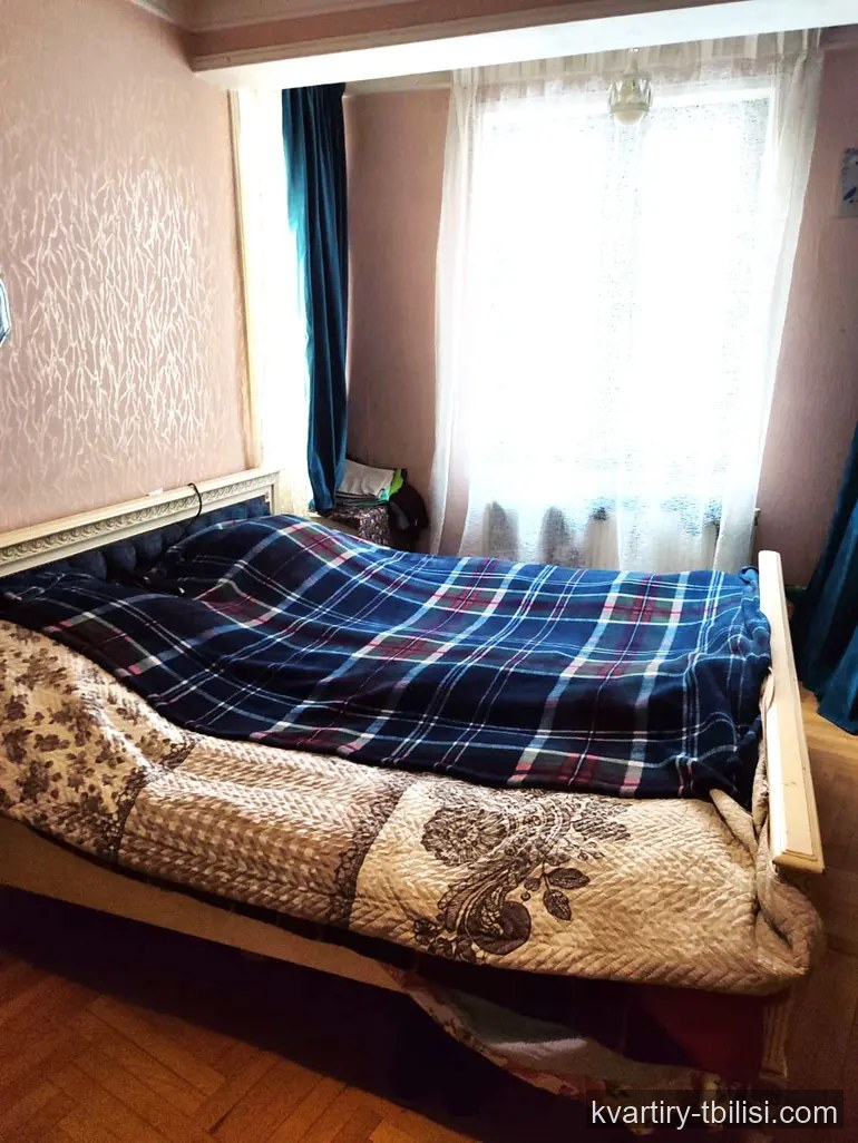 9-bedroom House for sale in Chugureti, Tbilisi, 220 sqm — 250 000 USD | Tbilisi Homes