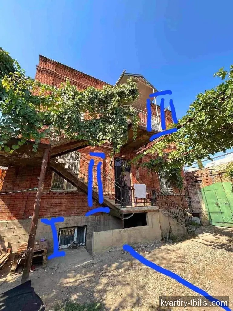 9-bedroom House for sale in Chugureti, Tbilisi, 151 sqm — 167 000 USD | Tbilisi Homes