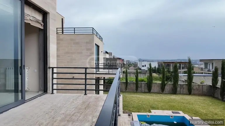 იყიდება 11 ოთახიანი სახლი დიდ დიღომში, 520 მ² — 690 000 USD | Tbilisi Homes
