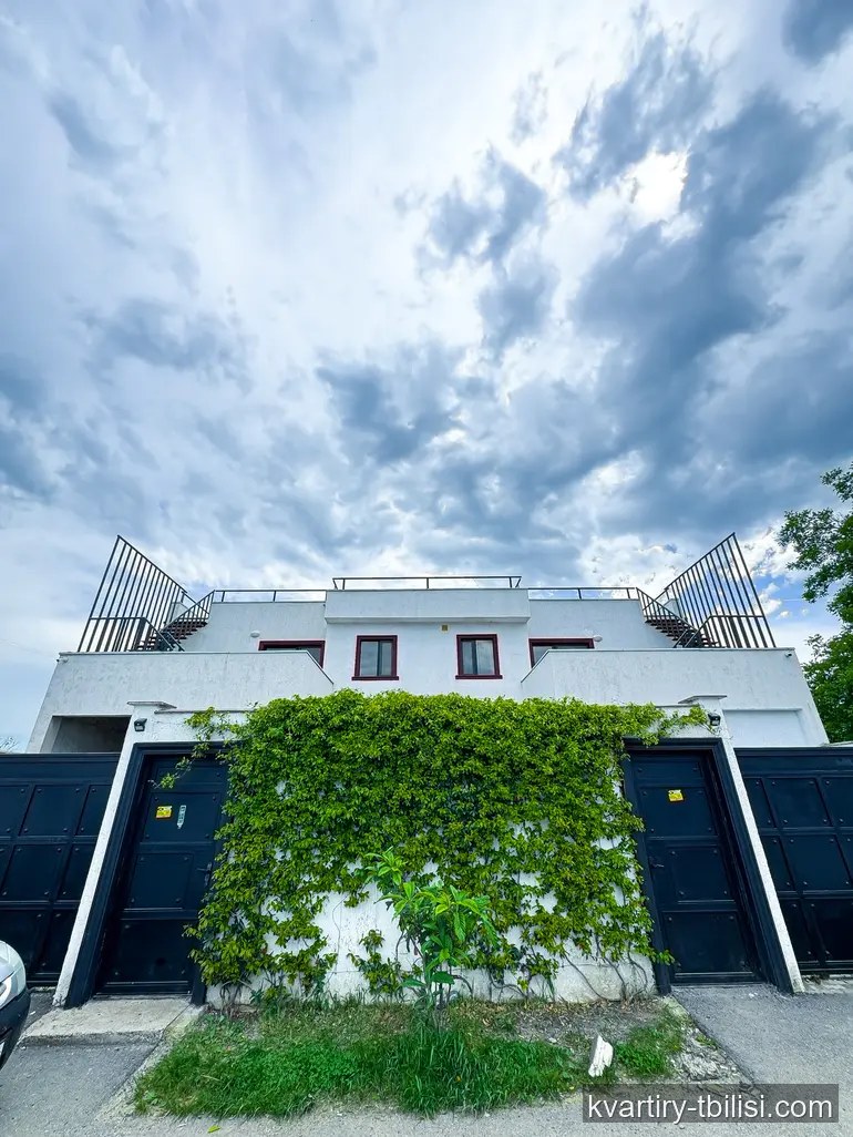 11-bedroom House for sale in Didi Digomi, Tbilisi, 1000 sqm — 950 000 USD | Tbilisi Homes