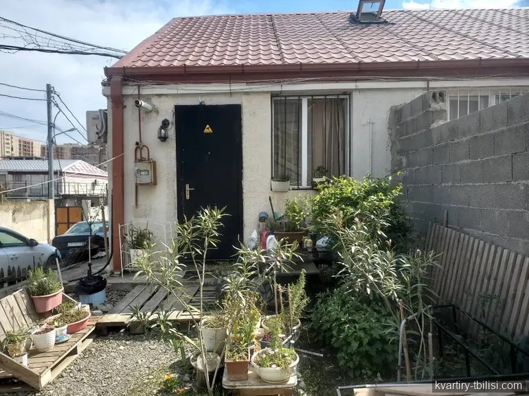 იყიდება 2 ოთახიანი სახლი დიდ დიღომში, 27 მ² — 40 000 USD | Tbilisi Homes