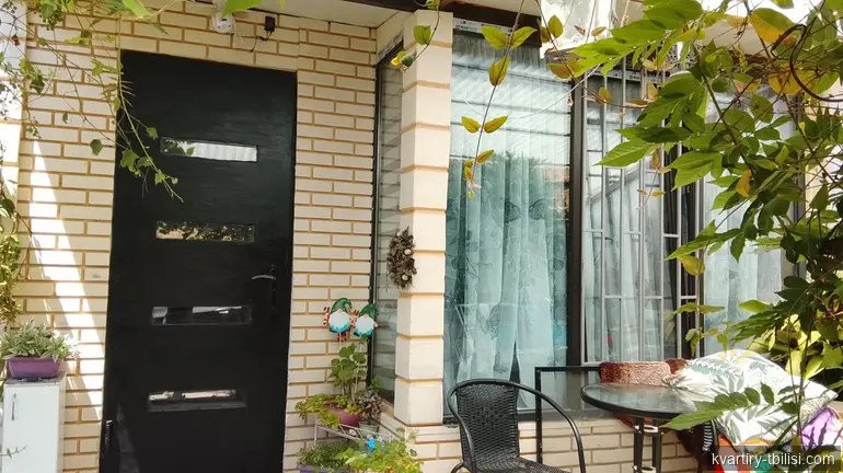 იყიდება 3 ოთახიანი სახლი დიდ დიღომში, 160 მ² — 148 000 USD | Tbilisi Homes