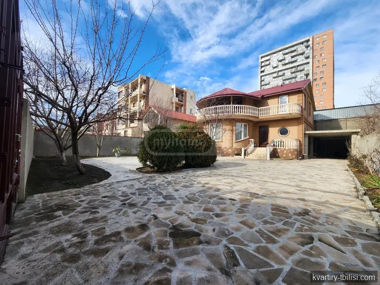 8-bedroom House for sale in Didi Digomi, Tbilisi, 340 sqm — 600 000 USD | Tbilisi Homes