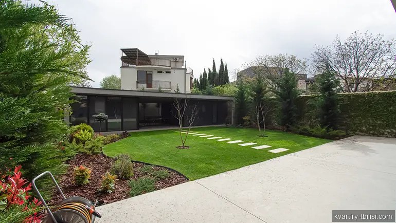 8-bedroom House for sale in Didi Digomi, Tbilisi, 518 sqm — 680 000 USD | Tbilisi Homes