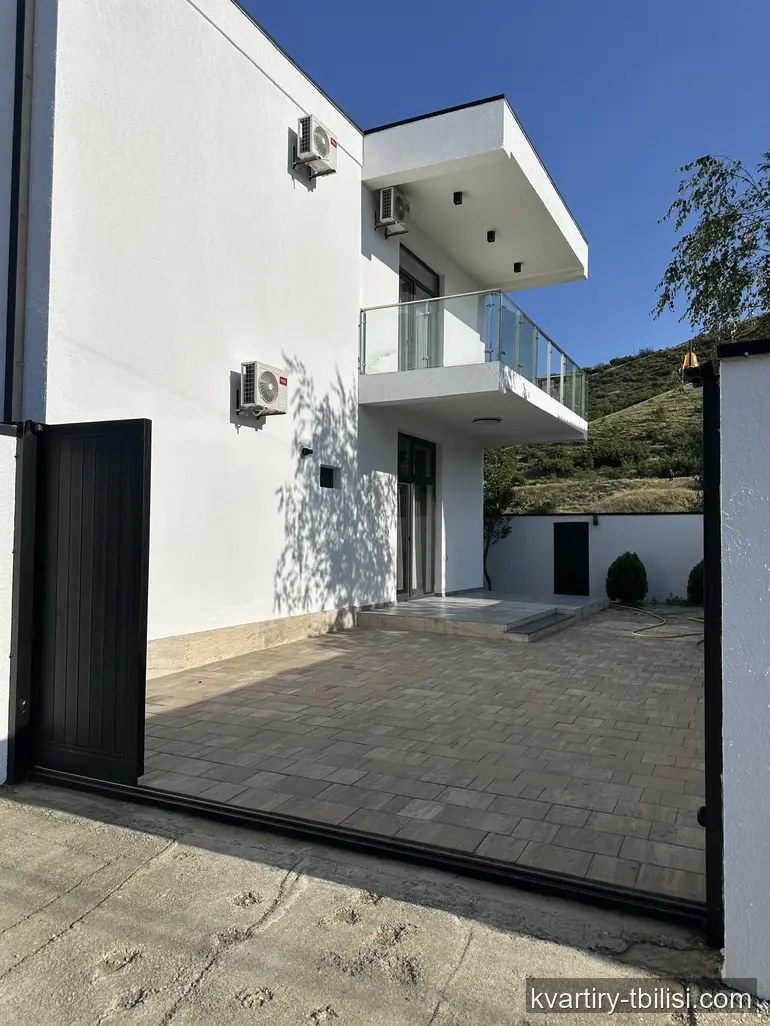 9-bedroom House for sale in Didi Digomi, Tbilisi, 340 sqm — 430 000 USD | Tbilisi Homes