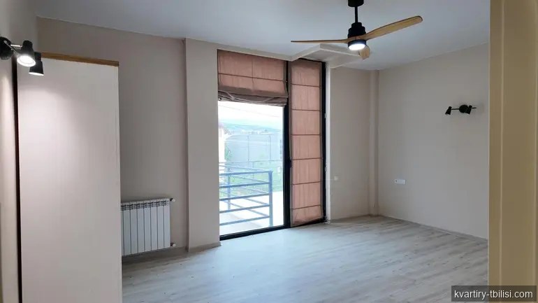 იყიდება 9 ოთახიანი სახლი დიდ დიღომში, 520 მ² — 4 500 USD | Tbilisi Homes