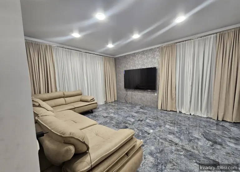 5-bedroom House for sale in Digomi 1-9, Tbilisi, 500 sqm — 380 000 USD | Tbilisi Homes