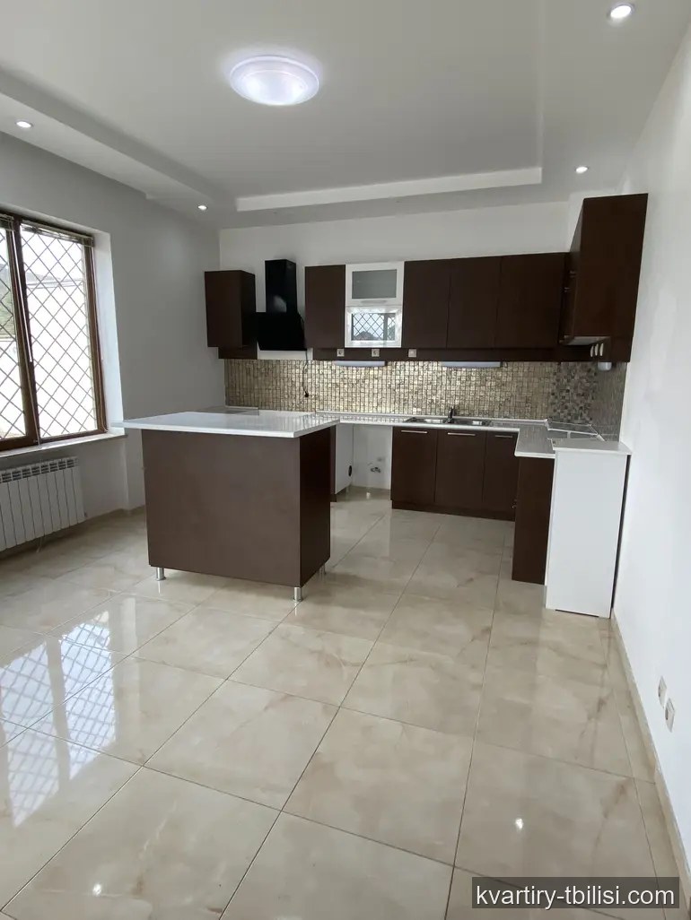 იყიდება 8 ოთახიანი სახლი დიღომი 1-9-ში, 590 მ² — 900 000 USD | Tbilisi Homes