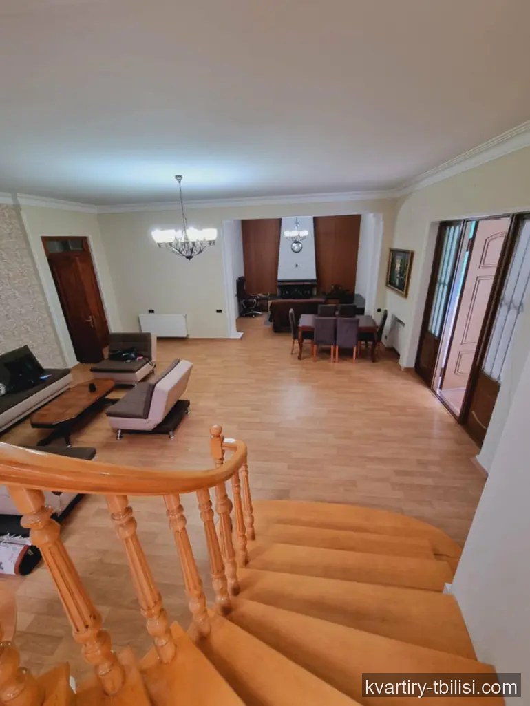 8-bedroom House for sale in Digomi 1-9, Tbilisi, 360 sqm — 1 300 000 USD | Tbilisi Homes