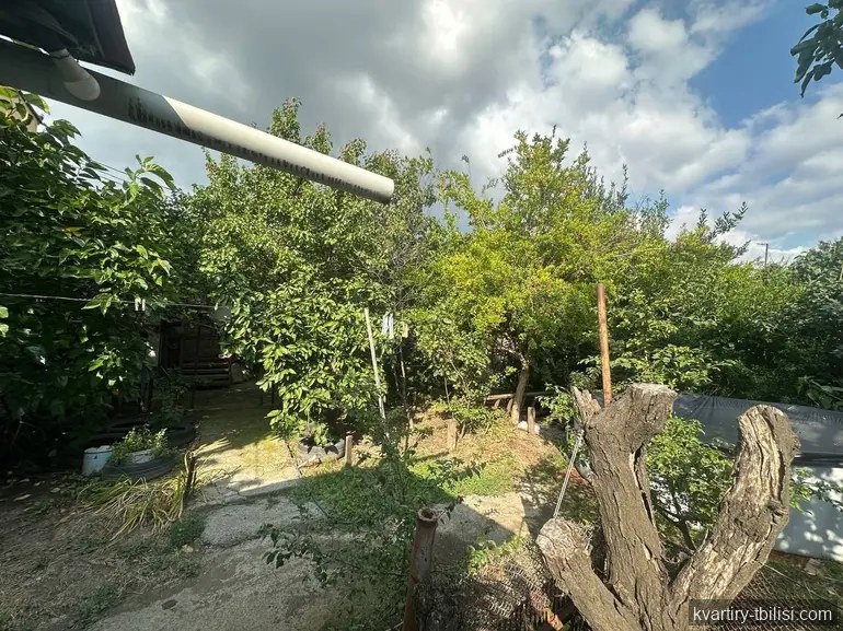 იყიდება 11 ოთახიანი სახლი ელიაზე, 455 მ² — 250 000 USD | Tbilisi Homes