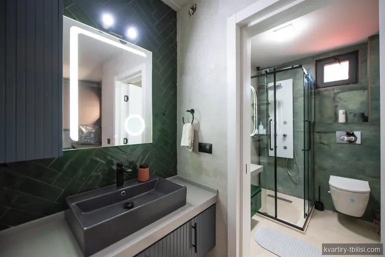 იყიდება 9 ოთახიანი სახლი ელიაზე, 310 მ² — 400 000 USD | Tbilisi Homes
