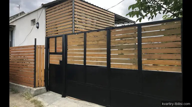 იყიდება 2 ოთახიანი სახლი ფონიჭალაში, 58 მ² — 78 000 USD | Tbilisi Homes