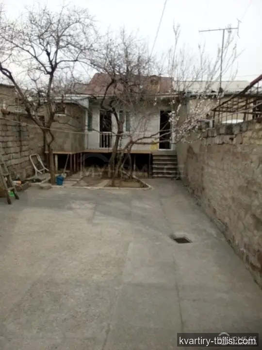 3-bedroom House for sale in Isani, Tbilisi, 70 sqm — 77 000 USD | Tbilisi Homes