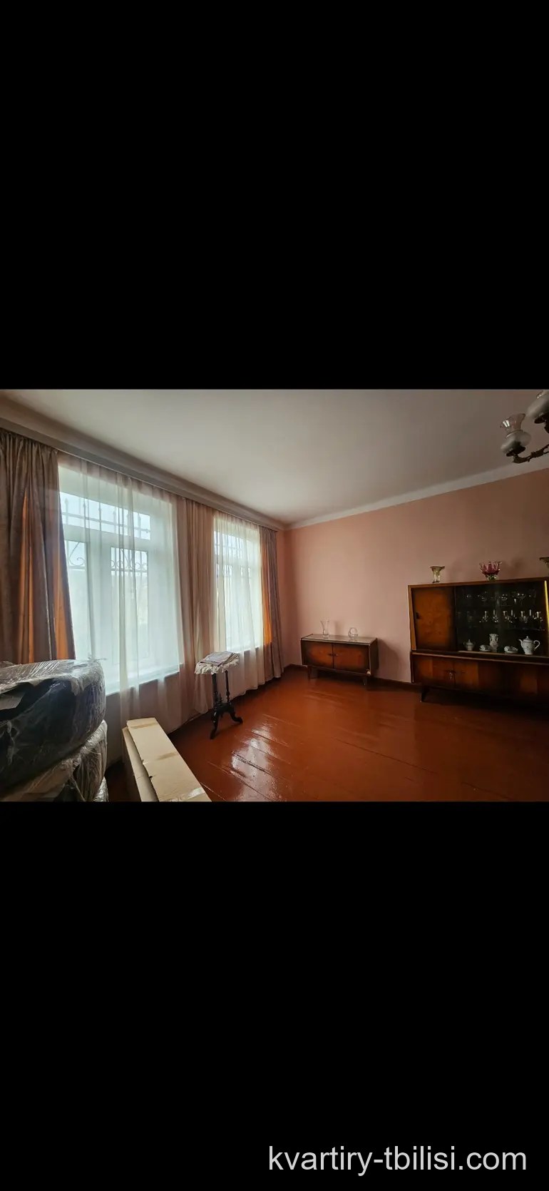 7-комнатный дом в Исани — 150 000 USD | Tbilisi Homes