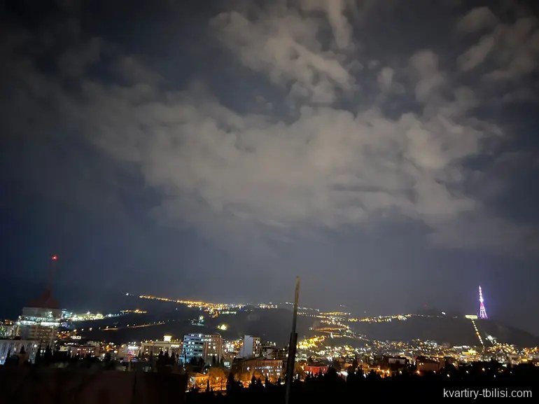 8-комнатный дом в Исани — 95 000 USD | Tbilisi Homes